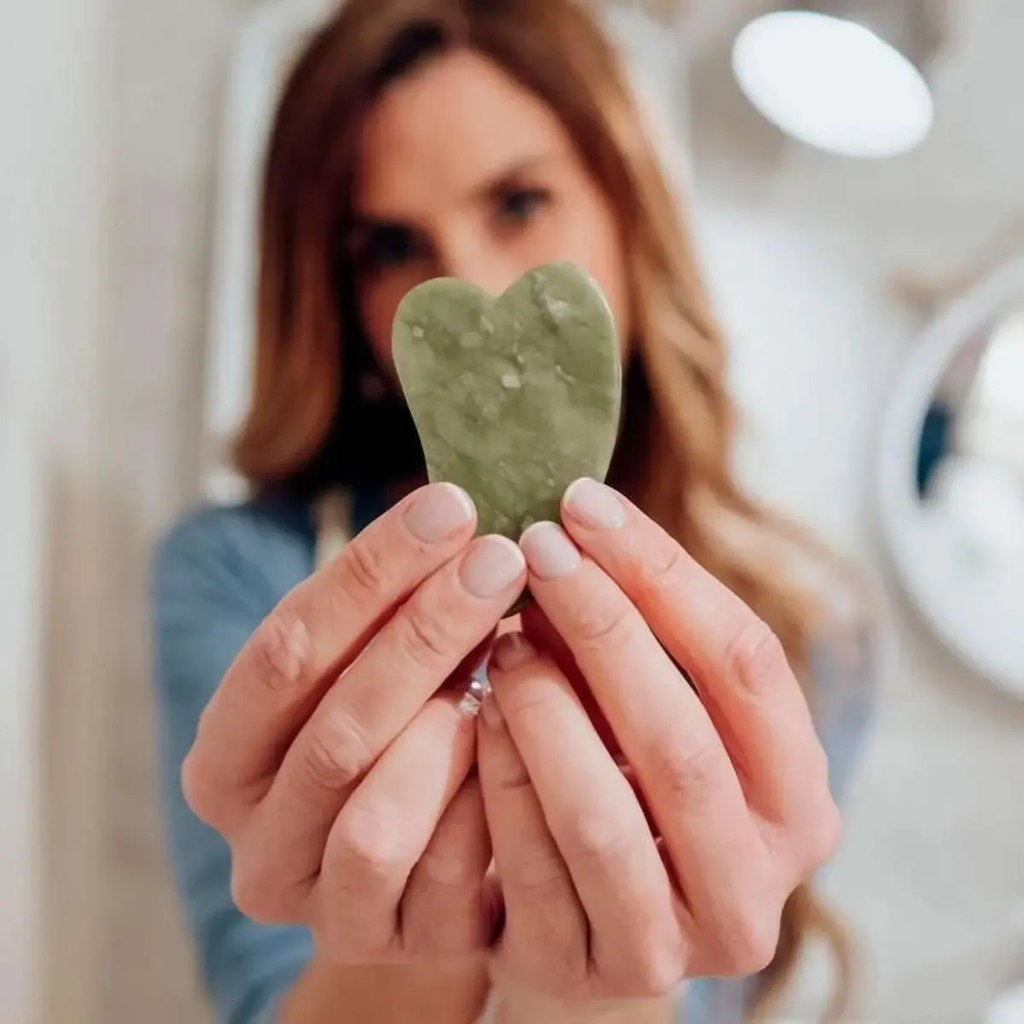 Kit Gua Sha + Rodillo Facial — Lisso